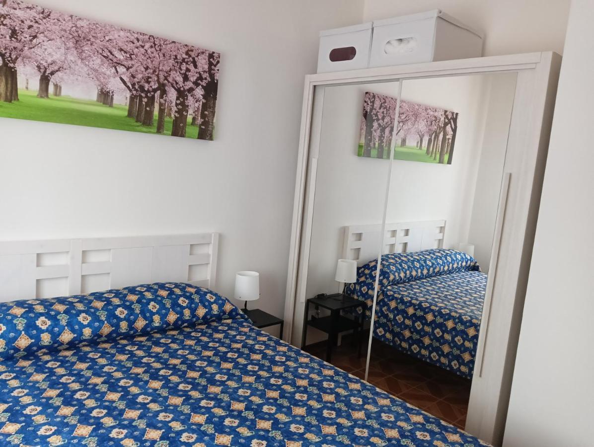 Bilocale Kenya Apartment Каорле Екстериор снимка